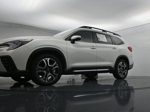 Used 2023 Subaru Ascent Limited AWD/4WD image 35