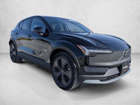 New 2026 Volvo EX30 Cross Country Ultra w/ Protection Package Premier AWD/4WD image 8