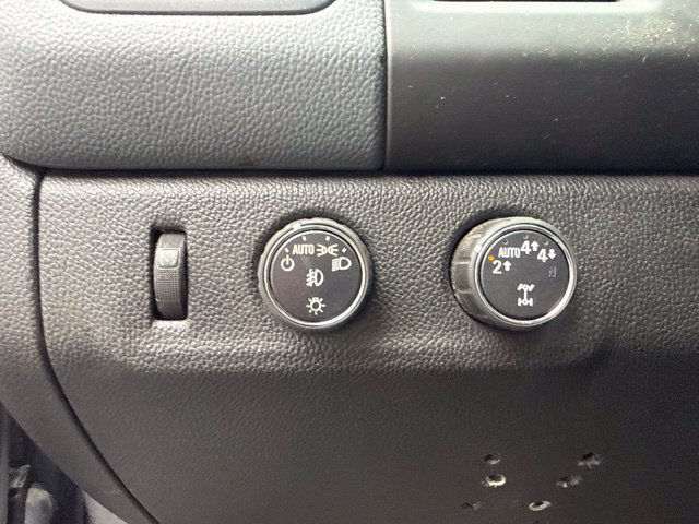 Used 2018 Chevrolet Colorado Z71 AWD/4WD image 22