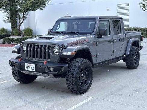 Used 2021 Jeep Gladiator Mojave AWD/4WD image 7