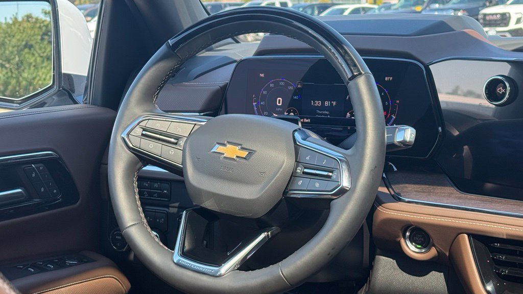 Used 2026 Chevrolet Tahoe High Country AWD/4WD image 19