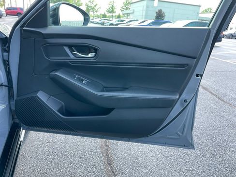 Used 2024 Honda Accord Sport image 29