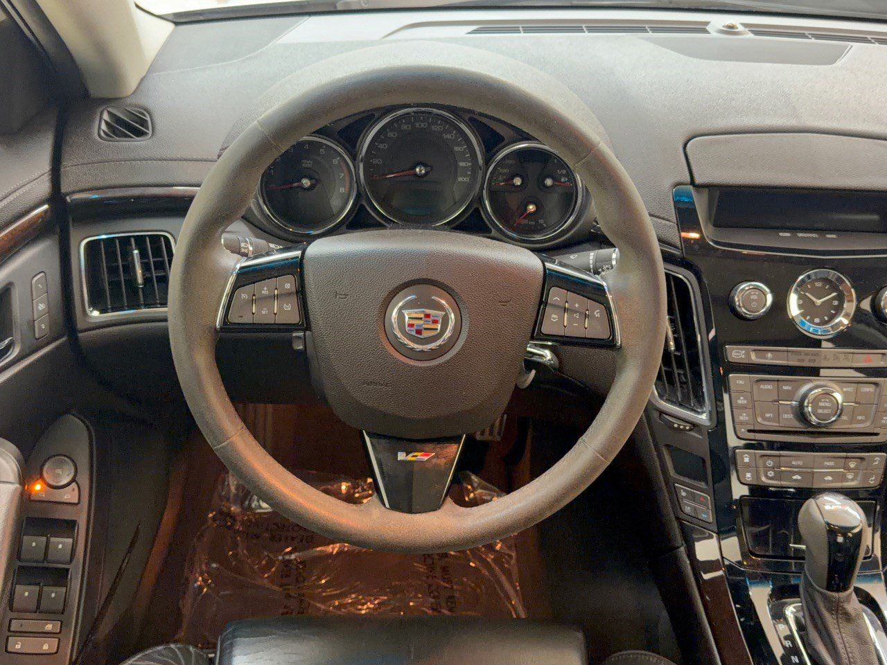 Used 2011 Cadillac CTS V RWD image 10