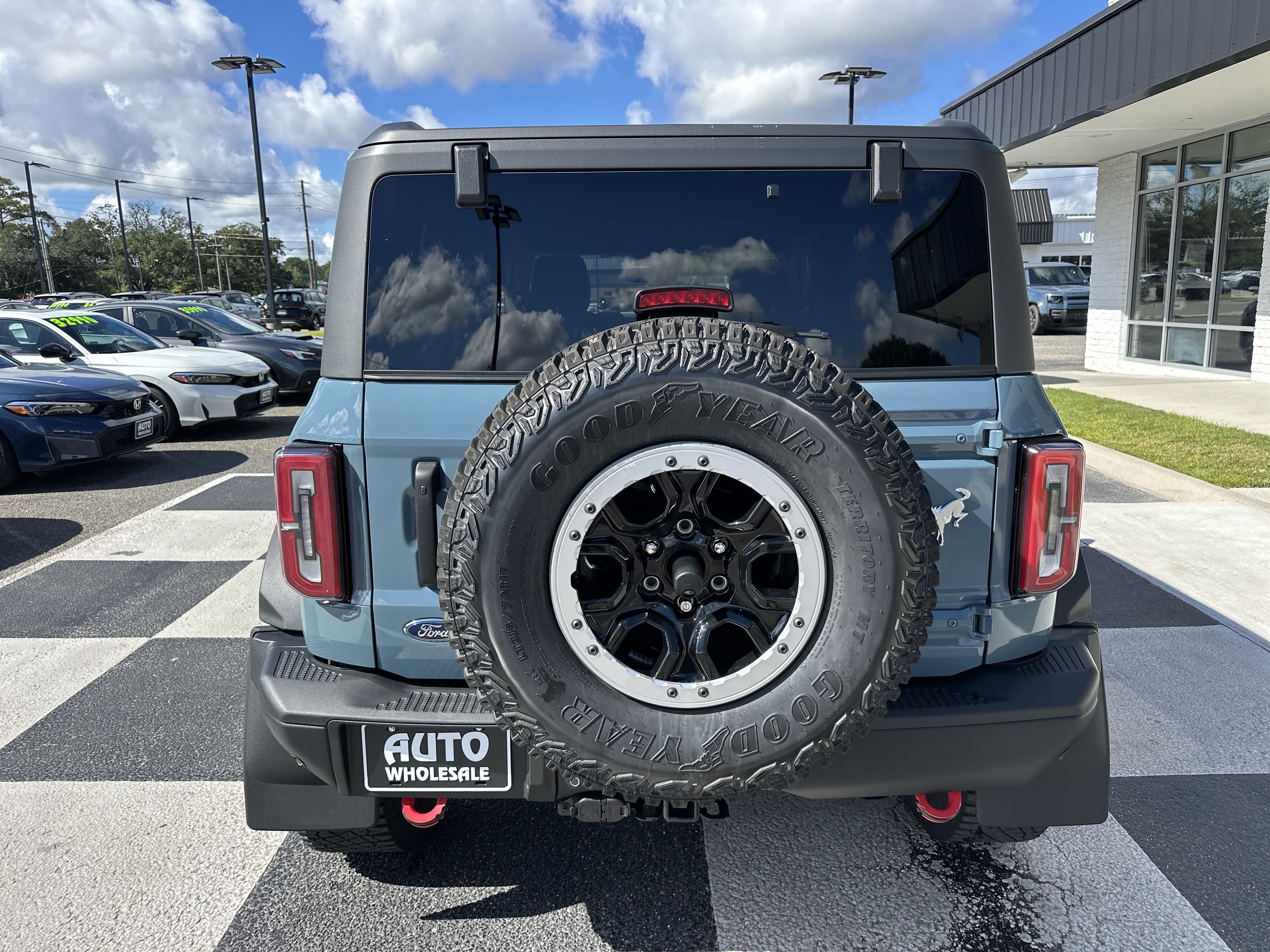 Used 2023 Ford Bronco Badlands AWD/4WD image 4
