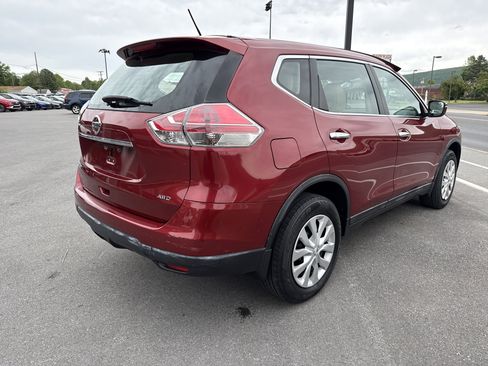Used 2015 Nissan Rogue S AWD/4WD image 12