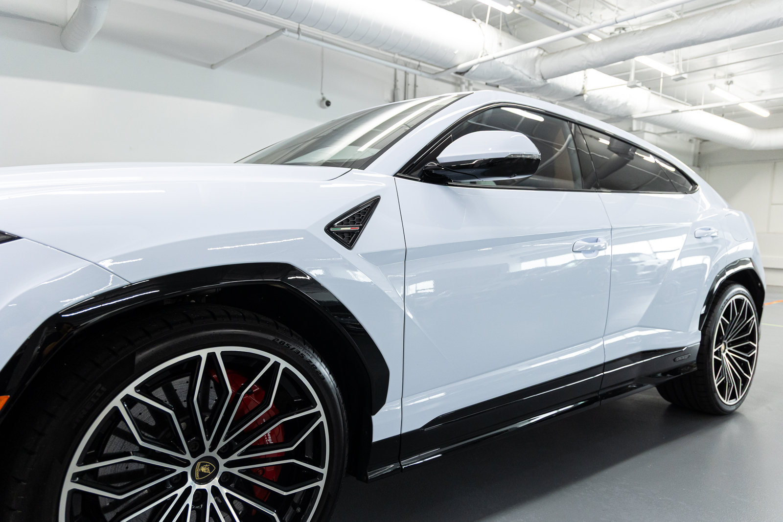 Used 2026 Lamborghini Urus S AWD/4WD image 19