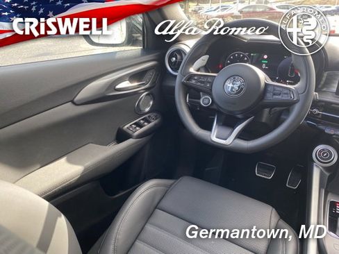 New 2024 Alfa Romeo Tonale Veloce image 43