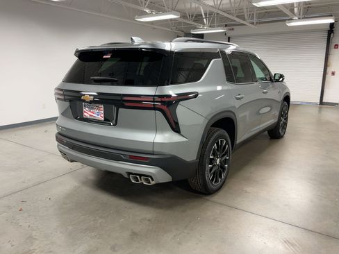 New 2026 Chevrolet Traverse LT w/ Sun and Wheel Package image 9