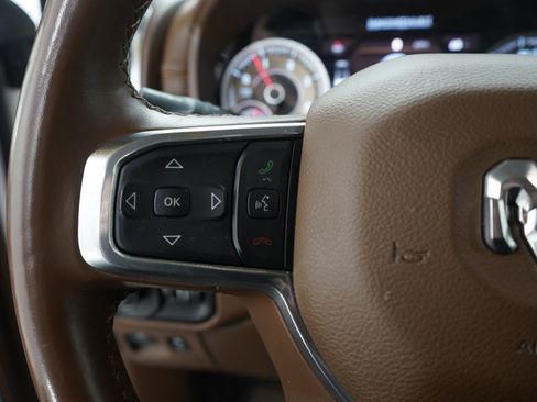 Used 2021 RAM 1500 Limited image 32