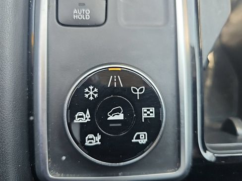 Used 2023 Nissan Pathfinder SL w/ SL Premium Package AWD/4WD image 22