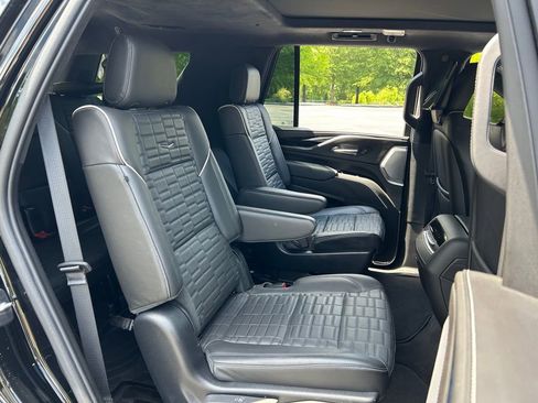 Used 2023 Cadillac Escalade V AWD/4WD image 54