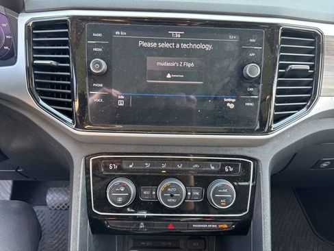 Used 2022 Volkswagen Atlas SEL AWD/4WD image 5