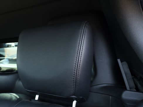 Used 2017 Nissan 370Z Touring image 17