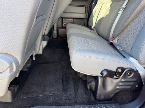 Used 2012 Ford F150 XLT w/ XLT Chrome Pkg image 6