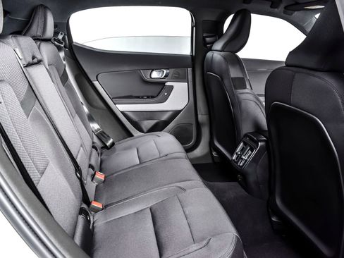 Used 2023 Polestar Polestar 2 AWD/4WD image 21