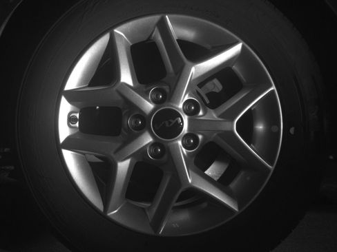 Used 2025 Kia Soul LX w/ LX Technology Package FWD image 16