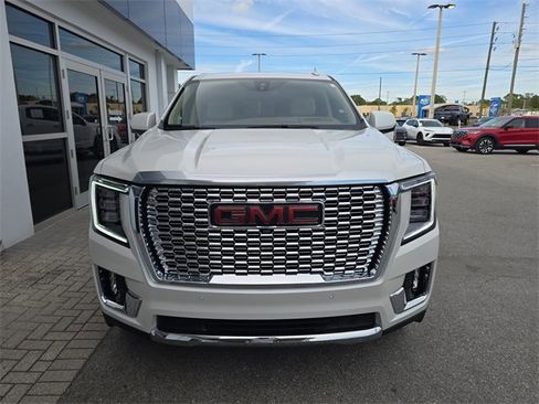 Certified 2021 GMC Yukon Denali w/ LPO, Illumination Package image 2