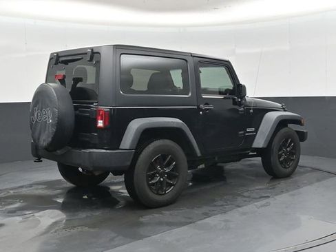 Used 2014 Jeep Wrangler Sport w/ Connectivity Group AWD/4WD image 3
