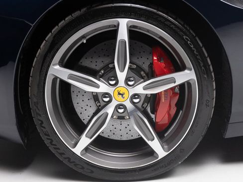 Used 2016 Ferrari California T RWD image 52
