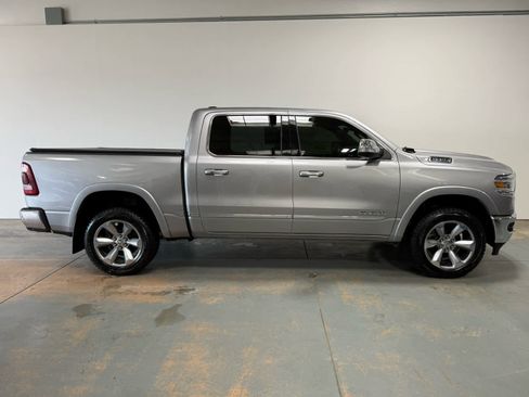 Used 2022 RAM 1500 Limited AWD/4WD image 6