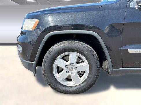 Used 2012 Jeep Grand Cherokee Laredo w/ Laredo E Group image 12