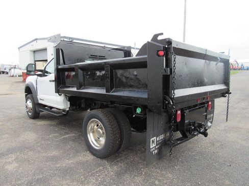 Used 2023 Ford F550 4x4 Regular Cab Super Duty image 4