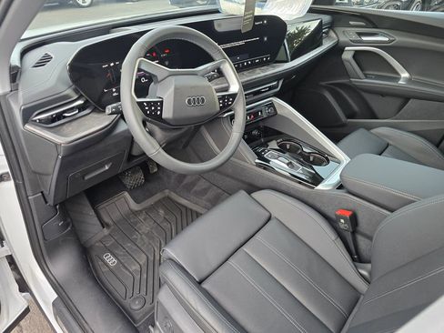 New 2025 Audi Q5 Premium Plus image 11