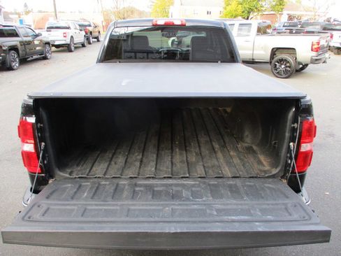 Used 2015 GMC Sierra 1500 SLT w/ SLT Crew Cab Value Package image 9