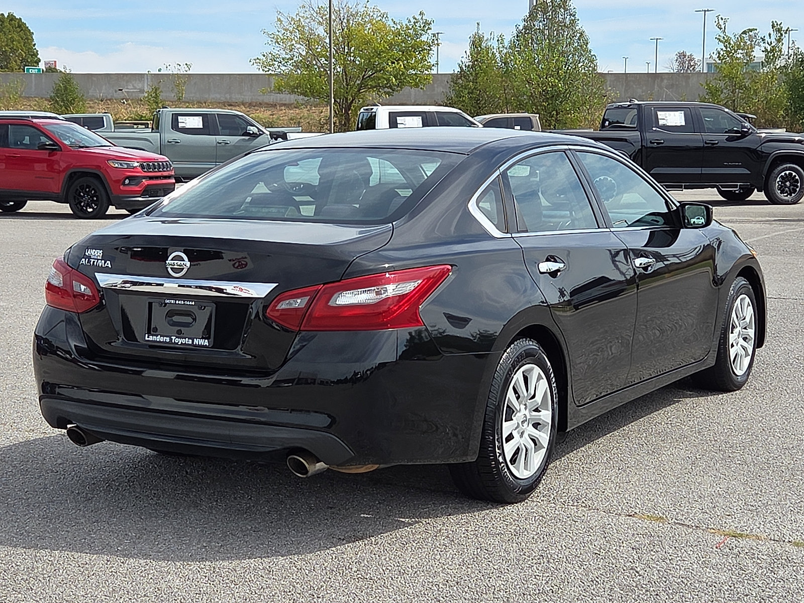 Used 2018 Nissan Altima 2.5 S FWD image 5