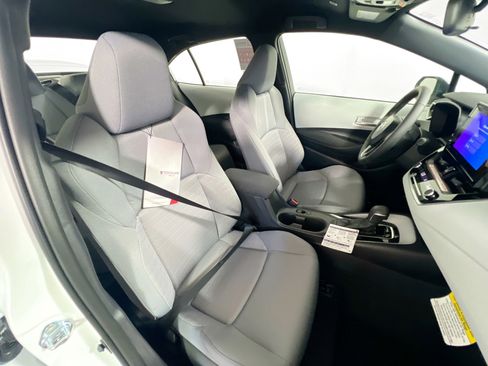 New 2026 Toyota Corolla SE image 31