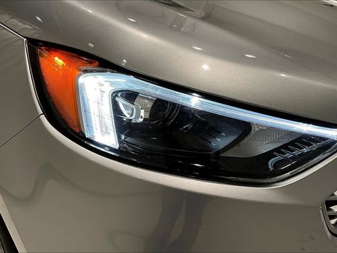Used 2023 Ford Edge SEL AWD/4WD image 31