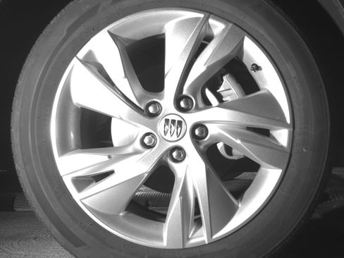 Used 2025 Buick Encore GX Preferred AWD/4WD image 13