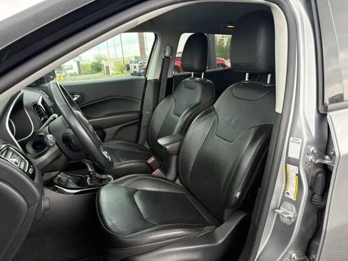 Used 2019 Jeep Compass Limited AWD/4WD image 20