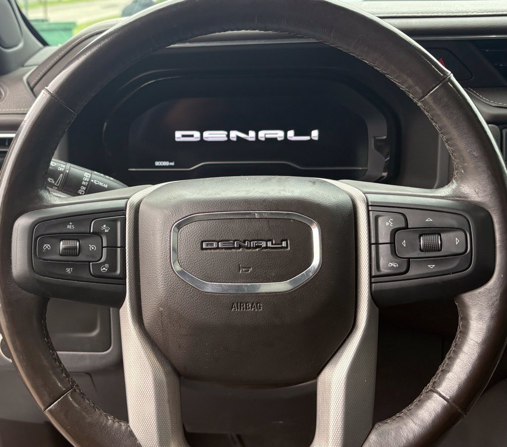 Used 2022 GMC Yukon XL Denali AWD/4WD image 27