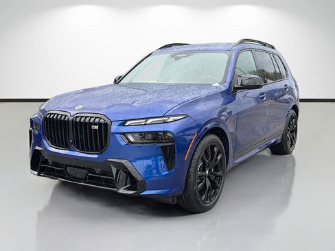 New 2027 BMW X7 M60i AWD/4WD image 7