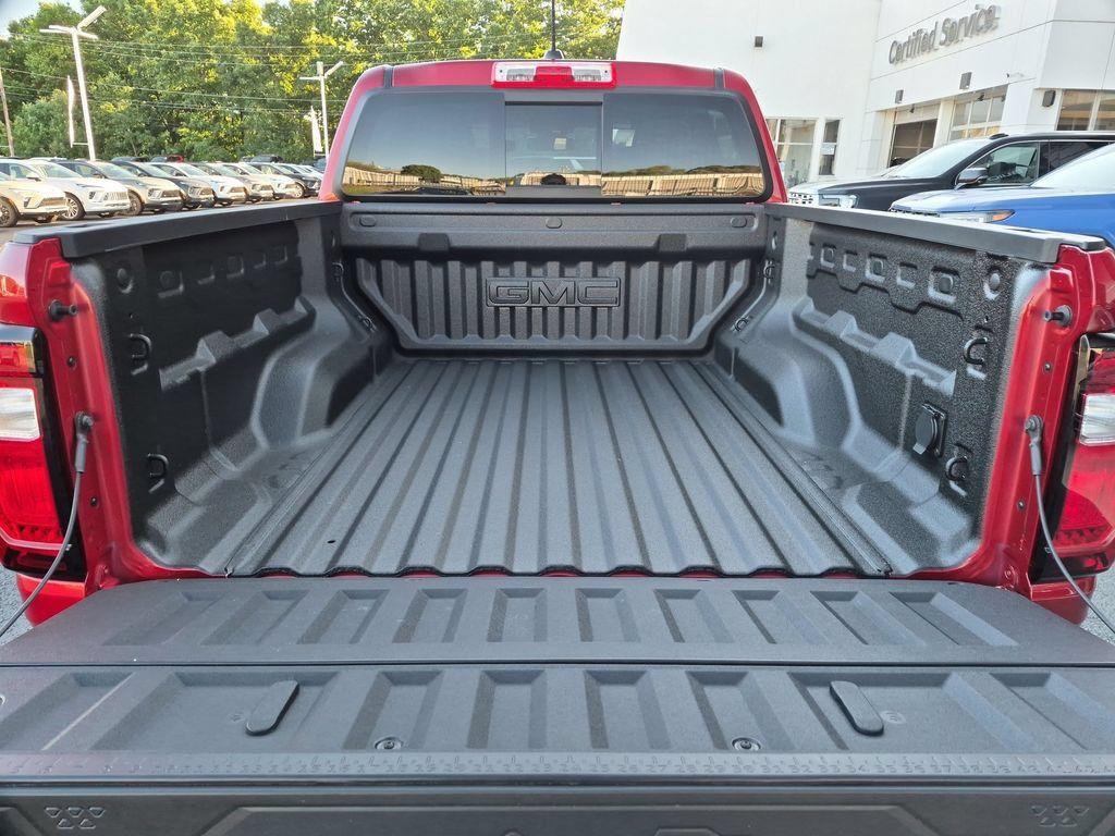 New 2026 GMC Canyon AT4 w/ Technology Plus Package AWD/4WD image 9