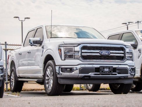 Used 2025 Ford F150 Lariat w/ Equipment Group 501A Mid AWD/4WD image 1