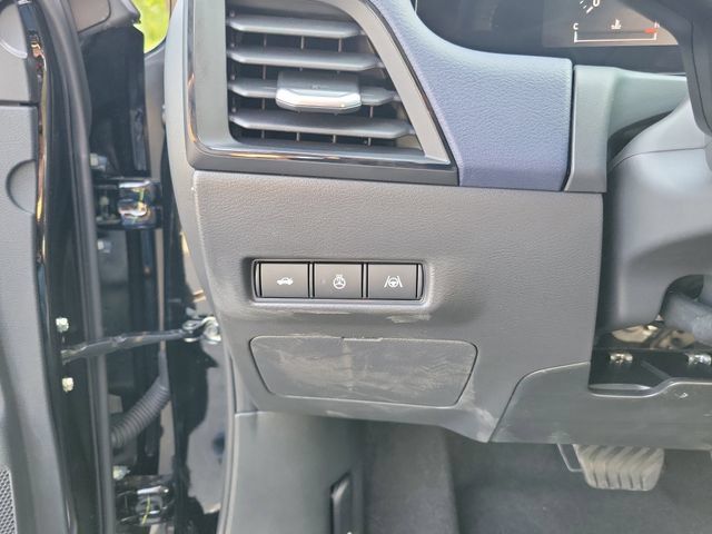 New 2026 Nissan Sentra SL w/ Floor Mat Package FWD image 10