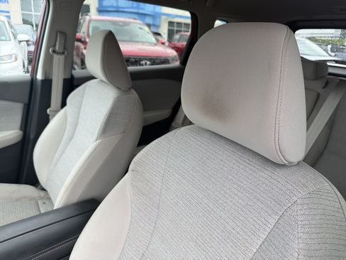 Used 2023 Nissan Rogue SV AWD/4WD image 17