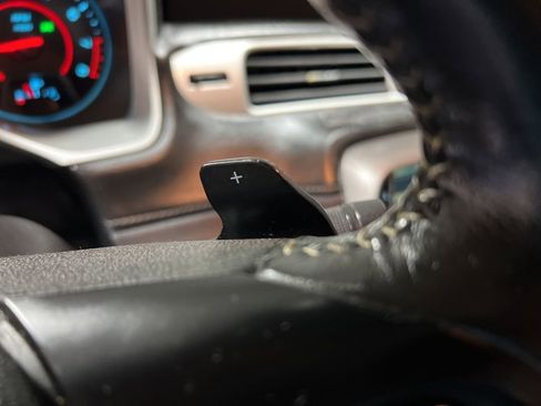 Used 2015 Chevrolet Camaro LT RWD image 25