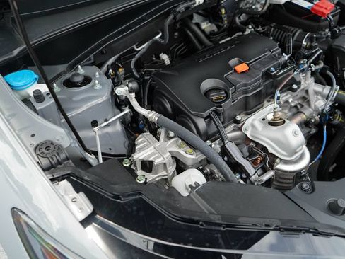 Used 2025 Honda HR-V Sport image 36