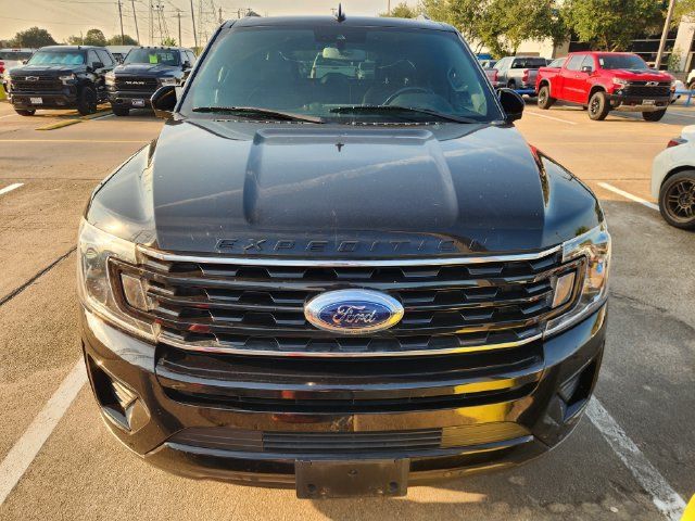 Used 2021 Ford Expedition Limited RWD image 2