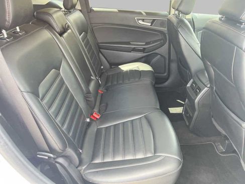 Used 2024 Ford Edge SEL AWD/4WD image 14