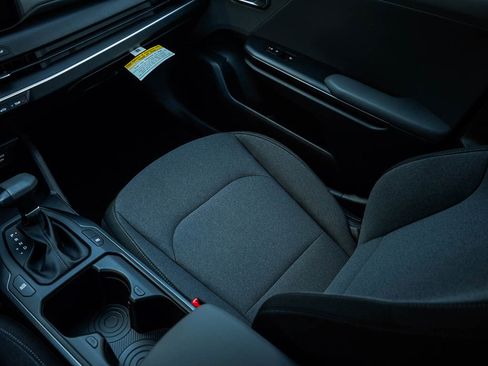 New 2025 Kia K4 LXS image 23