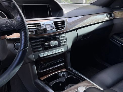 Used 2014 Mercedes-Benz E 350 Sedan image 12