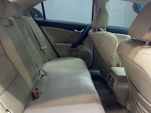 Used 2011 Acura TSX Sedan image 25
