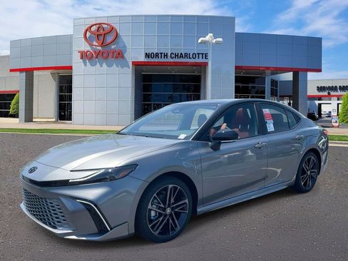 New 2026 Toyota Camry XSE FWD image 4