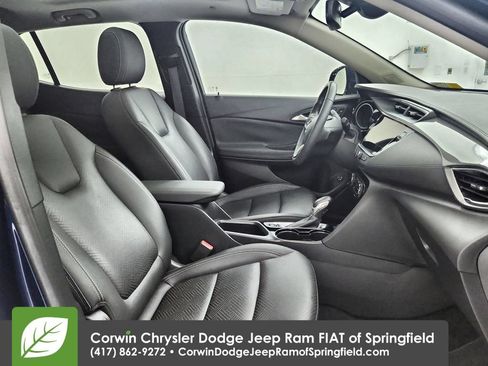 Used 2023 Buick Encore GX Essence w/ Experience Buick Package FWD image 31