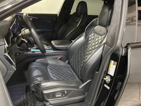 Used 2022 Audi SQ8 Premium Plus w/ Executive Package AWD/4WD image 7