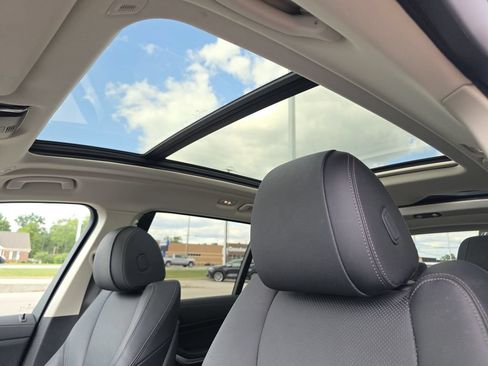 Used 2022 BMW X7 xDrive40i w/ Premium Package AWD/4WD image 13